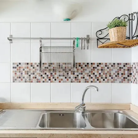Apartment Trevi Fountain - Modern In 17th-century Palazzo Rome