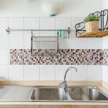 Apartment Trevi Fountain - Modern In 17th-century Palazzo *